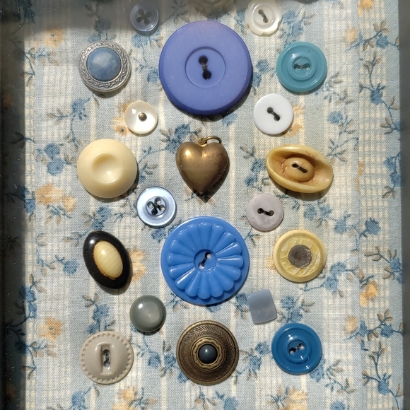 🌸Victorian button frames🌸 - Picture 7 of 7